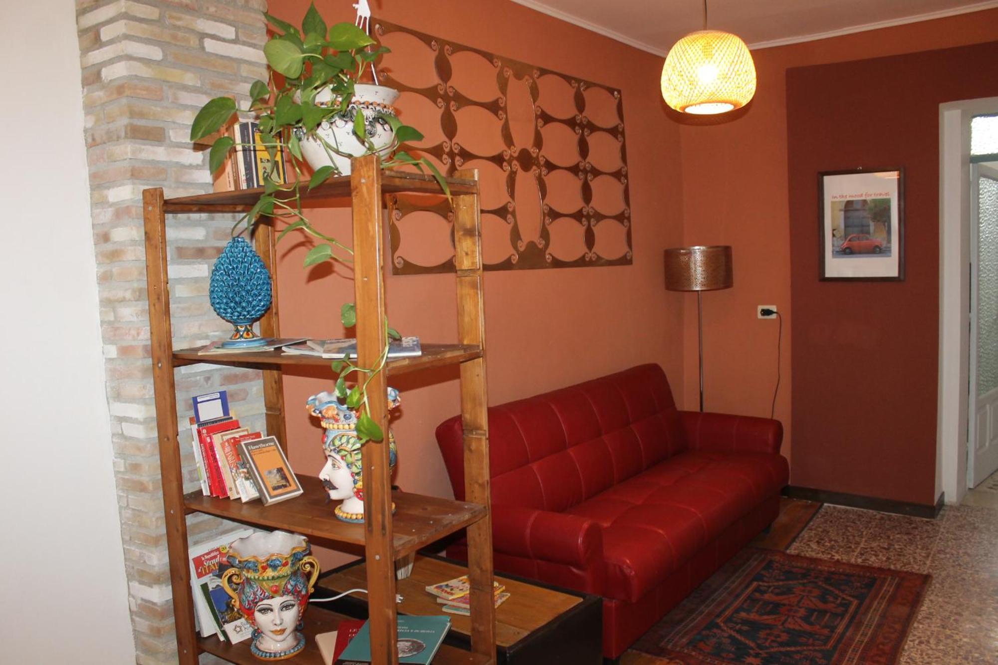Casa Sofia Apartment Калтаджироне Екстериор снимка